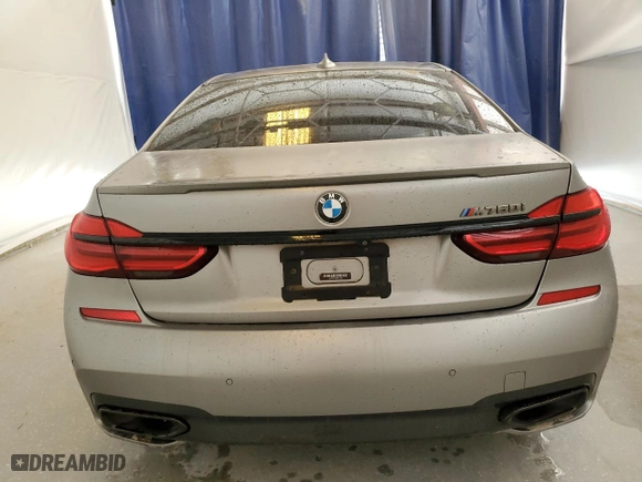 2019 BMW 7 Series 740i with VIN WBA7E2C5XKB217269, listed as a Copart auction lot 76142994 with 0 mi miles and Clean Title. Bid and sale history available at carsss.com. Image 6.
