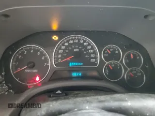 2005 GMC Envoy SLE с VIN 1GKDS13S752274178, выставлен на аукционе Copart как лот 55289005 с пробегом 199 378 миль миль и Списание • Salvage title. История ставок и продаж доступна на DreamBid. Изображение 9.