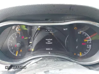 2020 Jeep Grand Cherokee Limited X z VIN 1C4RJFBG9LC197187, wystawiony jako IAAI lot #41993103 z przebiegiem 89 964 mil mil oraz . Historia ofert i sprzedaży dostępna na DreamBid. Obrazek 7.