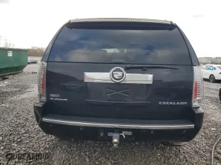 2011 Cadillac Escalade Platinum Edition with VIN 1GYS3DEFXBR345999, listed as a Copart auction lot 84712534 with 189,219 mi miles and Salvage Title. Bid and sale history available at carsss.com. Image 6.