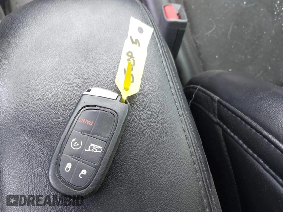 2019 Jeep Cherokee Latitude Plus with VIN 1C4PJLLX5KD403828, listed as a IAAI auction lot 41694076 with 85,718 mi miles and . Bid and sale history available at DreamBid. Image 11.
