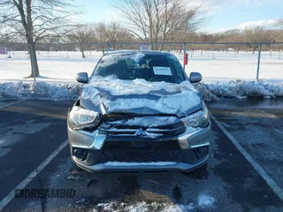 2019 Mitsubishi Outlander ES z VIN JA4AP3AU3KU029596, wystawiony jako IAAI lot #41381087 z przebiegiem 59 912 mil mil oraz . Historia ofert i sprzedaży dostępna na DreamBid. Obrazek 12.