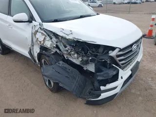 2017 Hyundai Tucson Value with VIN KM8J33A22HU493631, listed as a IAAI auction lot 41546380 with 1 mi miles. Bid and sale history available at carsss.com. Image 6.