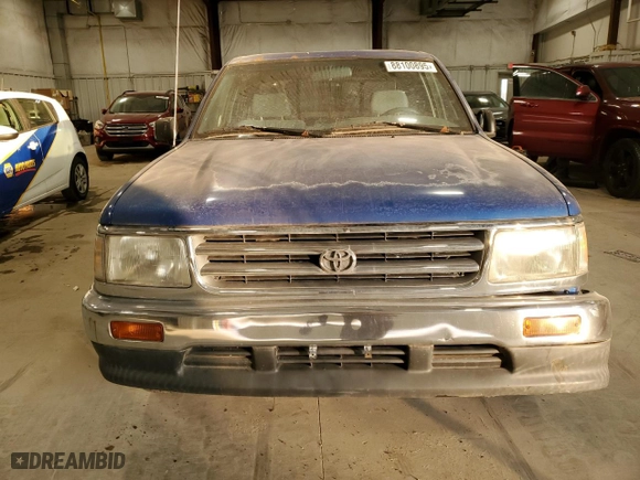 1995 Toyota T100 DX with VIN JT4VD12E9S0007461, listed as a Copart auction lot 88100895 with 167,211 mi miles and Clean Title. Bid and sale history available at carsss.com. Image 5.