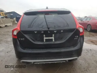 2016 Volvo V60 Cross Country T5 with VIN YV4612HK0G1007041, listed as a Copart auction lot 86773054 with 63,654 mi miles and Salvage Title. Bid and sale history available at carsss.com. Image 6.