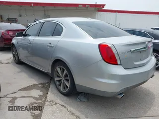 2009 Lincoln MKS с VIN 1LNHM94R99G611617, выставлен на аукционе IAAI как лот 42288299 с пробегом 115 320 миль миль и . История ставок и продаж доступна на DreamBid. Изображение 3.