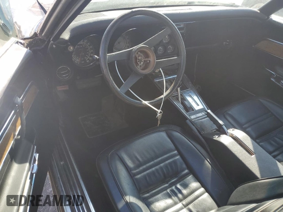 1976 Chevrolet Corvette with VIN 1Z37L6S431663, listed as a Copart auction lot 49045205 with 12,830 mi miles and Clean title. Bid and sale history available at DreamBid. Image 8.