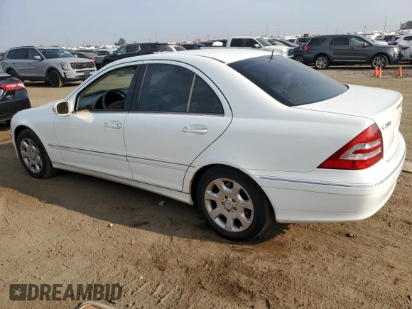 2006 Mercedes-Benz C 280 Luxury with VIN WDBRF92H46F801516, listed as a Copart auction lot 63925294 with 167,587 mi miles and Non Repairable. Bid and sale history available at DreamBid. Image 2.
