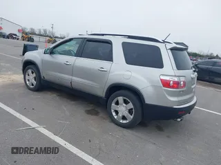 2007 GMC Acadia SLT with VIN 1GKEV23727J138899, listed as a IAAI auction lot 41984127 with 263,214 mi miles. Bid and sale history available at carsss.com. Image 3.