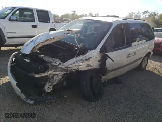 2007 Chrysler Town & Country SWB with VIN 1A4GJ45R27B263416, listed as a Copart auction lot 83002354 with 0 mi miles and Salvage Title. Bid and sale history available at carsss.com. Image 1.