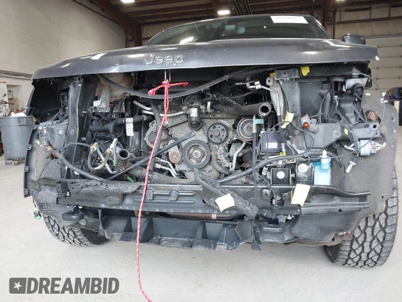 2020 Jeep Grand Cherokee Altitude with VIN 1C4RJFAG3LC376956, listed as a IAAI auction lot 42546635 with 86,779 mi miles and . Bid and sale history available at DreamBid. Image 6.