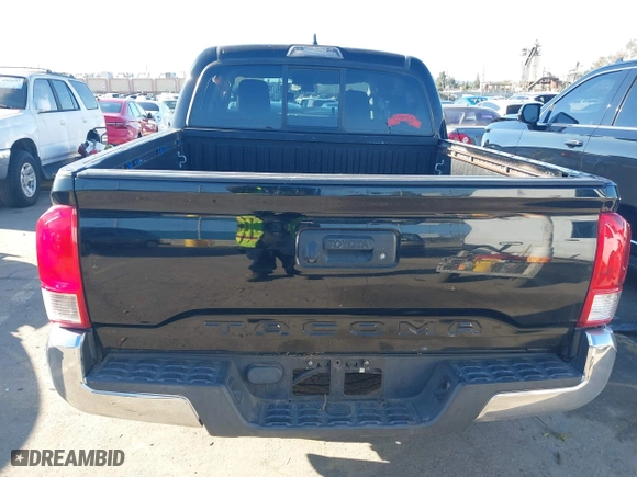2017 Toyota Tacoma SR with VIN 5TFAX5GN5HX095074, listed as a IAAI auction lot 41814654 with 120,782 mi miles. Bid and sale history available at carsss.com. Image 17.