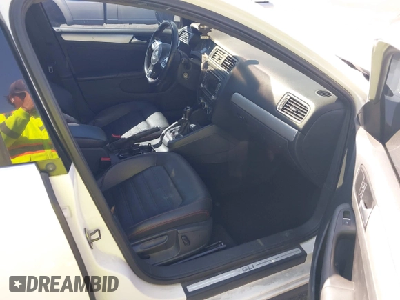 2014 Volkswagen Jetta GLI Autobahn with VIN 3VW5T7AJ8EM367002, listed as a IAAI auction lot 42032055 with 186,301 mi miles and . Bid and sale history available at DreamBid. Image 5.