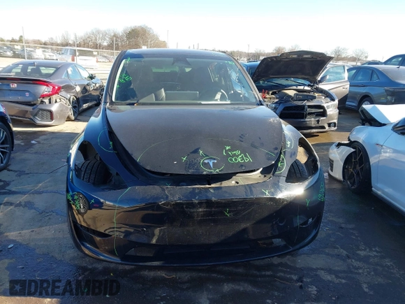 2024 Tesla Model Y Long Range with VIN 7SAYGDEE6RA276983, listed as a IAAI auction lot 41614141 with 4,472 mi miles and . Bid and sale history available at DreamBid. Image 13.