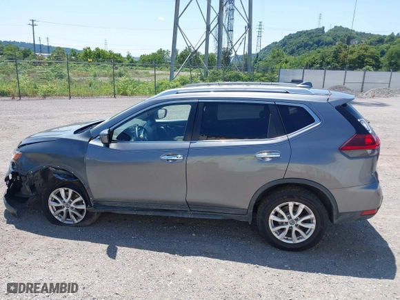2020 Nissan Rogue SV with VIN JN8AT2MV7LW142543, listed as a IAAI auction lot 39914861 with 67,429 mi miles. Bid and sale history available at carsss.com. Image 14.