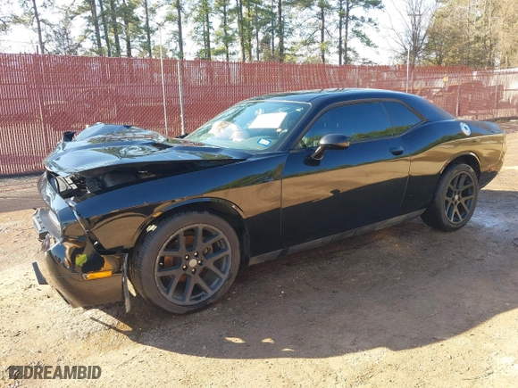 2013 Dodge Challenger SXT with VIN 2C3CDYAG5DH562557, listed as a IAAI auction lot 41694697 with 135,915 mi miles. Bid and sale history available at carsss.com. Image 21.