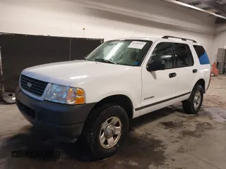 2004 Ford Explorer XLS z VIN 1FMZU72K14ZB03010, wystawiony jako IAAI lot #41240957 z przebiegiem 185 144 mil mil oraz . Historia ofert i sprzedaży dostępna na DreamBid. Obrazek 2.