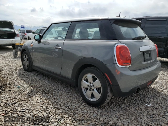2015 MINI Hardtop with VIN WMWXM5C53FT941132, listed as a Copart auction lot 54340195 with 127,520 mi miles and Salvage title. Bid and sale history available at DreamBid. Image 2.