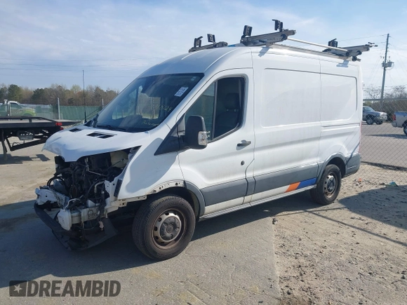 2018 Ford Transit with VIN 1FTYR1CM3JKB05523, listed as a IAAI auction lot 41918124 with 207,984 mi miles and . Bid and sale history available at DreamBid. Image 2.