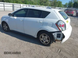 2009 Pontiac Vibe z VIN 5Y2SM67009Z437155, wystawiony jako IAAI lot #42238112 z przebiegiem 192 523 mil mil oraz . Historia ofert i sprzedaży dostępna na DreamBid. Obrazek 3.