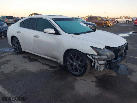2014 Nissan Maxima 3.5 SV w/Premium Pkg with VIN 1N4AA5AP4EC912863, listed as a IAAI auction lot 41626532 with NaN miles. Bid and sale history available at carsss.com. Image 1.