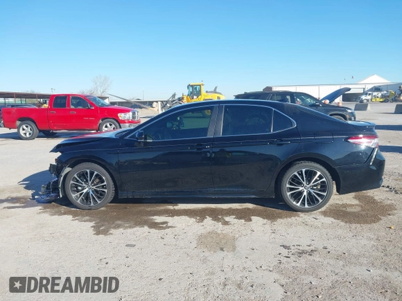 2019 Toyota Camry LE z VIN 4T1B11HK7KU748219, wystawiony jako IAAI lot #41864602 z przebiegiem 29 978 mil mil oraz . Historia ofert i sprzedaży dostępna na DreamBid. Obrazek 15.