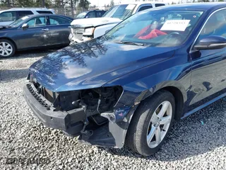 2012 Volkswagen Passat SE with VIN 1VWBP7A3XCC019290, listed as a IAAI auction lot 41728353 with 117,281 mi miles. Bid and sale history available at carsss.com. Image 6.
