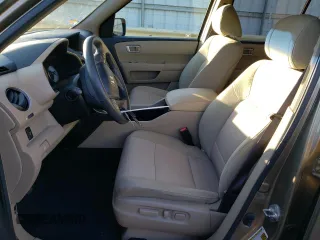 2010 Honda Pilot EX with VIN 5FNYF3H49AB002536, listed as a Copart auction lot 87884825 with 130,108 mi miles and Salvage Title. Bid and sale history available at carsss.com. Image 7.
