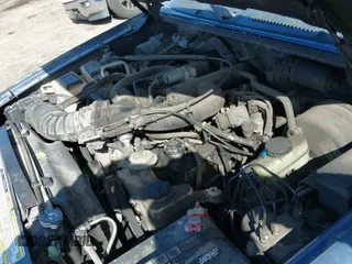 2000 Ford Explorer XLT with VIN 1FMZU63E4YZB16522, listed as a IAAI auction lot 41104271 with 259,369 mi miles and . Bid and sale history available at DreamBid. Image 14.
