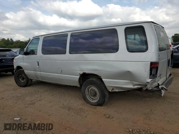 2007 Ford Econoline Passenger XL with VIN 1FBSS31L47DA97398, listed as a Copart auction lot 71482024 with 333,910 mi miles and Salvage title. Bid and sale history available at DreamBid. Image 2.