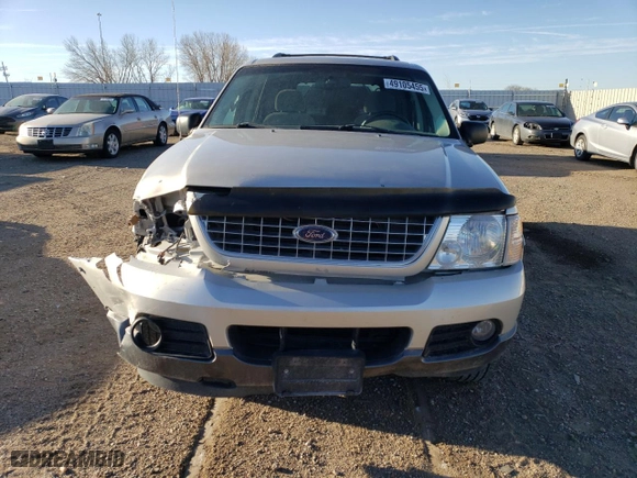 2004 Ford Explorer XLT with VIN 1FMDU73KX4ZB03211, listed as a Copart auction lot 49105455 with 134,551 mi miles and Salvage Title. Bid and sale history available at carsss.com. Image 5.