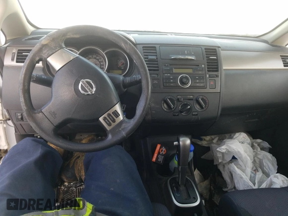 2007 Nissan Versa 1.8 S with VIN 3N1BC13E57L437120, listed as a Copart auction lot 44674835 with 103,000 mi miles and Salvage Title. Bid and sale history available at carsss.com. Image 8.