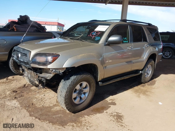 2007 Toyota 4Runner SR5 with VIN JTEBU14R170113165, listed as a IAAI auction lot 41648804 with 157,524 mi miles. Bid and sale history available at carsss.com. Image 2.