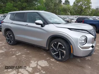 2022 Mitsubishi Outlander ES z VIN JA4J3TA8XNZ015216, wystawiony jako IAAI lot #41912607 z przebiegiem 93 728 mil mil oraz . Historia ofert i sprzedaży dostępna na DreamBid. Obrazek 1.