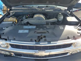 2004 Chevrolet Suburban LS with VIN 3GNEC16Z64G163608, listed as a Copart auction lot 56529235 with 198,005 mi miles and Salvage title. Bid and sale history available at DreamBid. Image 12.