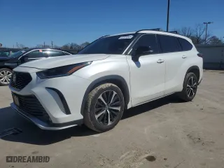2021 Toyota Highlander XSE with VIN 5TDLZRBH2MS063808, listed as a Copart auction lot 47874045 with 57,127 mi miles and Salvage Title. Bid and sale history available at carsss.com. Image 1.
