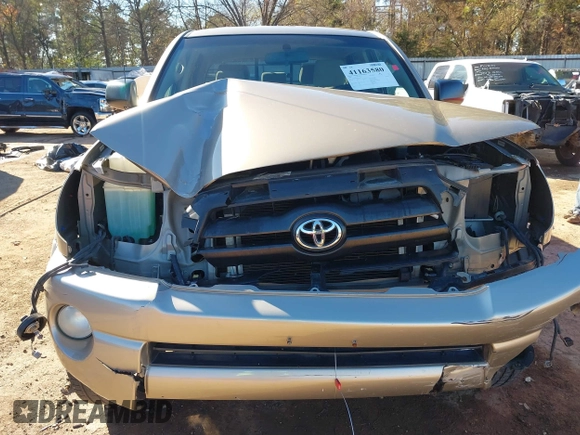 2008 Toyota Tacoma PreRunner with VIN 5TEJU62N78Z509695, listed as a IAAI auction lot 41163580 with 195,659 mi miles. Bid and sale history available at carsss.com. Image 6.