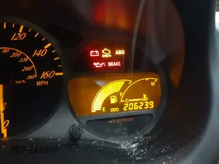 2000 Toyota Celica GTS z VIN JTDDY32T1Y0003665, wystawiony jako IAAI lot #42340293 z przebiegiem 206 239 mil mil oraz . Historia ofert i sprzedaży dostępna na DreamBid. Obrazek 15.