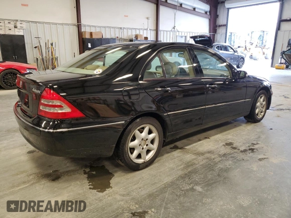 2003 Mercedes-Benz C 240 z VIN WDBRF81J23F365985, wystawiony jako Copart lot #85212194 z przebiegiem 139 328 mil mil oraz Szkoda całkowita • Salvage title. Historia ofert i sprzedaży dostępna na DreamBid. Obrazek 3.
