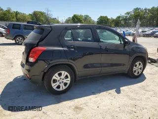 2019 Chevrolet Trax LS with VIN 3GNCJKSB7KL150611, listed as a Copart auction lot 50138525 with 96,873 mi miles and Non Repairable. Bid and sale history available at carsss.com. Image 3.