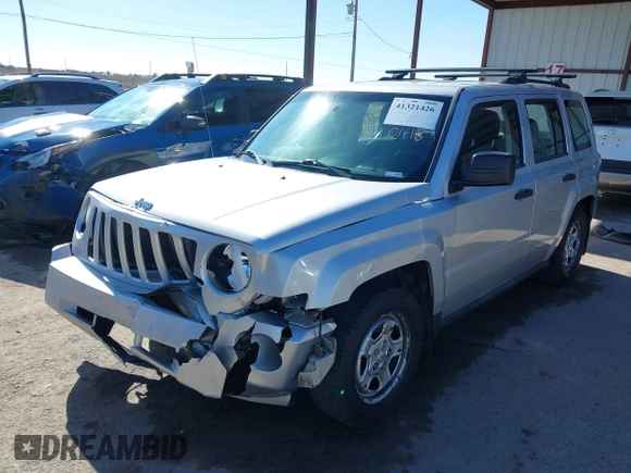 2010 Jeep Patriot Sport with VIN 1J4NT2GB1AD519675, listed as a IAAI auction lot 41321426 with 239,093 mi miles. Bid and sale history available at carsss.com. Image 17.