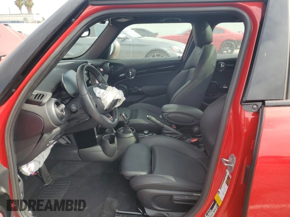 2023 MINI Hardtop 4 Door Cooper S with VIN WMW53DK01P2T40643, listed as a Copart auction lot 62499685 with Not provided miles and Salvage title. Bid and sale history available at DreamBid. Image 7.