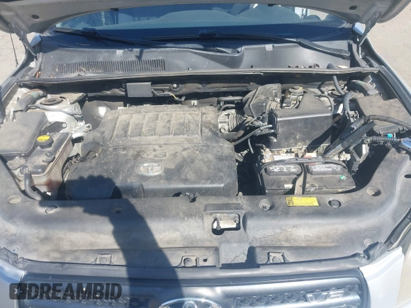 2008 Toyota RAV4 Sport with VIN JTMZK32V086013805, listed as a IAAI auction lot 42530294 with 246,999 mi miles and . Bid and sale history available at DreamBid. Image 10.