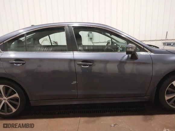2016 Subaru Legacy 2.5i Limited with VIN 4S3BNBJ60G3051046, listed as a IAAI auction lot 41174588 with 163689 miles. Bid and sale history available at carsss.com. Image 13.