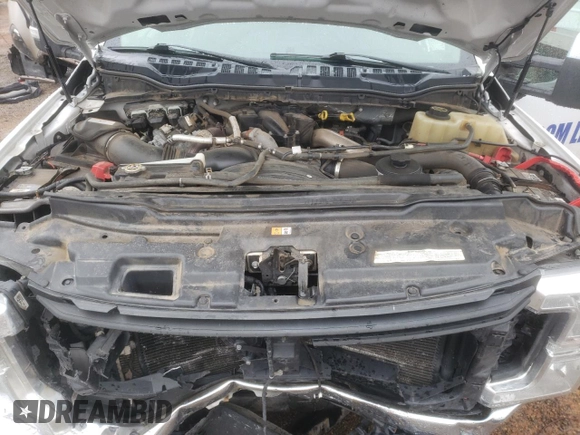 2019 Ford F-450 XL with VIN 1FT8W4DTXKEE61368, listed as a Copart auction lot 82615774 with Not Provided miles and Salvage Title. Bid and sale history available at carsss.com. Image 12.