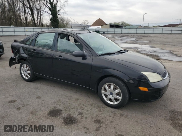 2005 Ford Focus S with VIN 1FAHP34N45W268677, listed as a Copart auction lot 51475915 with 100,397 mi miles and Salvage Title. Bid and sale history available at carsss.com. Image 4.