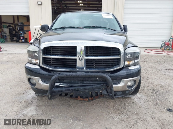 2007 Dodge 1500 SLT with VIN 1D7HA16P37J520942, listed as a IAAI auction lot 41935710 with 207,038 mi miles and . Bid and sale history available at DreamBid. Image 6.