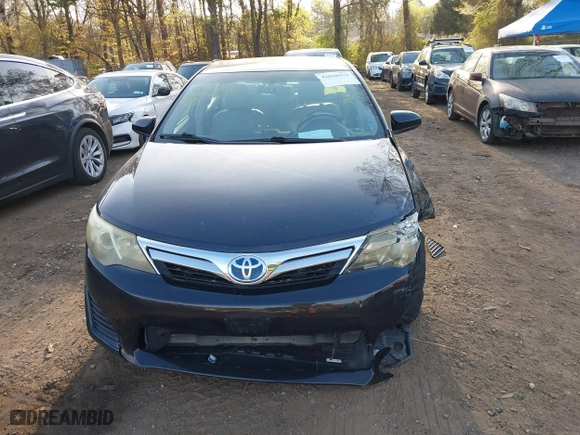 2014 Toyota Camry Hybrid LE with VIN 4T1BD1FK8EU113508, listed as a IAAI auction lot 42068470 with 386,932 mi miles. Bid and sale history available at carsss.com. Image 12.