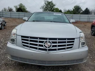 2010 Cadillac DTS w/1SC with VIN 1G6KD5EY0AU136019, listed as a Copart auction lot 50362435 with 150,275 mi miles and Salvage Title. Bid and sale history available at carsss.com. Image 5.