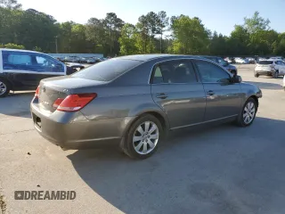 2006 Toyota Avalon XL with VIN 4T1BK36B56U163897, listed as a Copart auction lot 52884045 with 194,995 mi miles and Salvage Title. Bid and sale history available at DreamBid. Image 3.